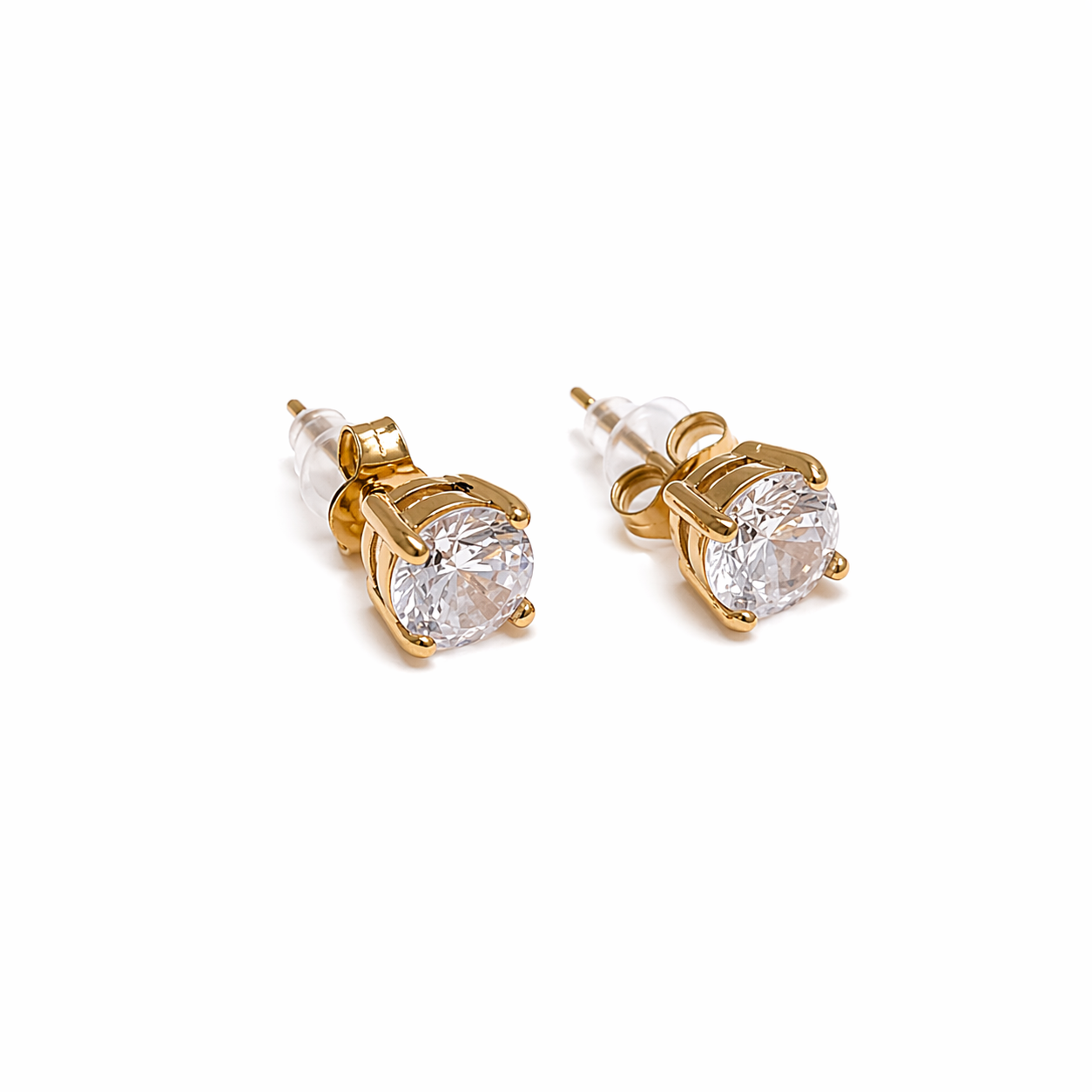 CLASSIC SPARK 6MM STUDS