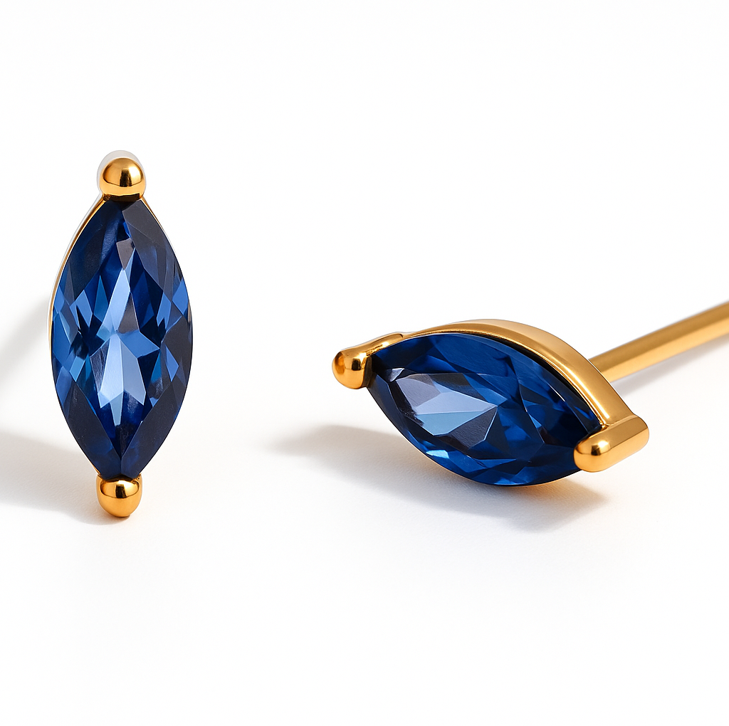 MAR STUD EARRINGS