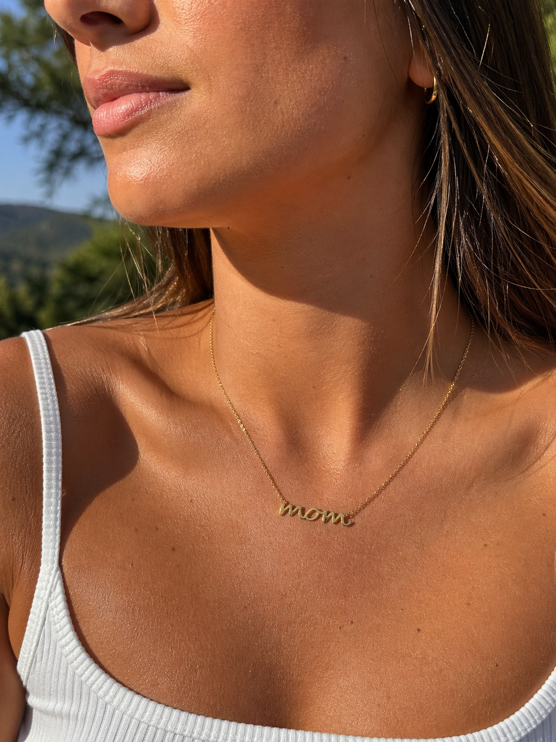 MOM NECKLACE