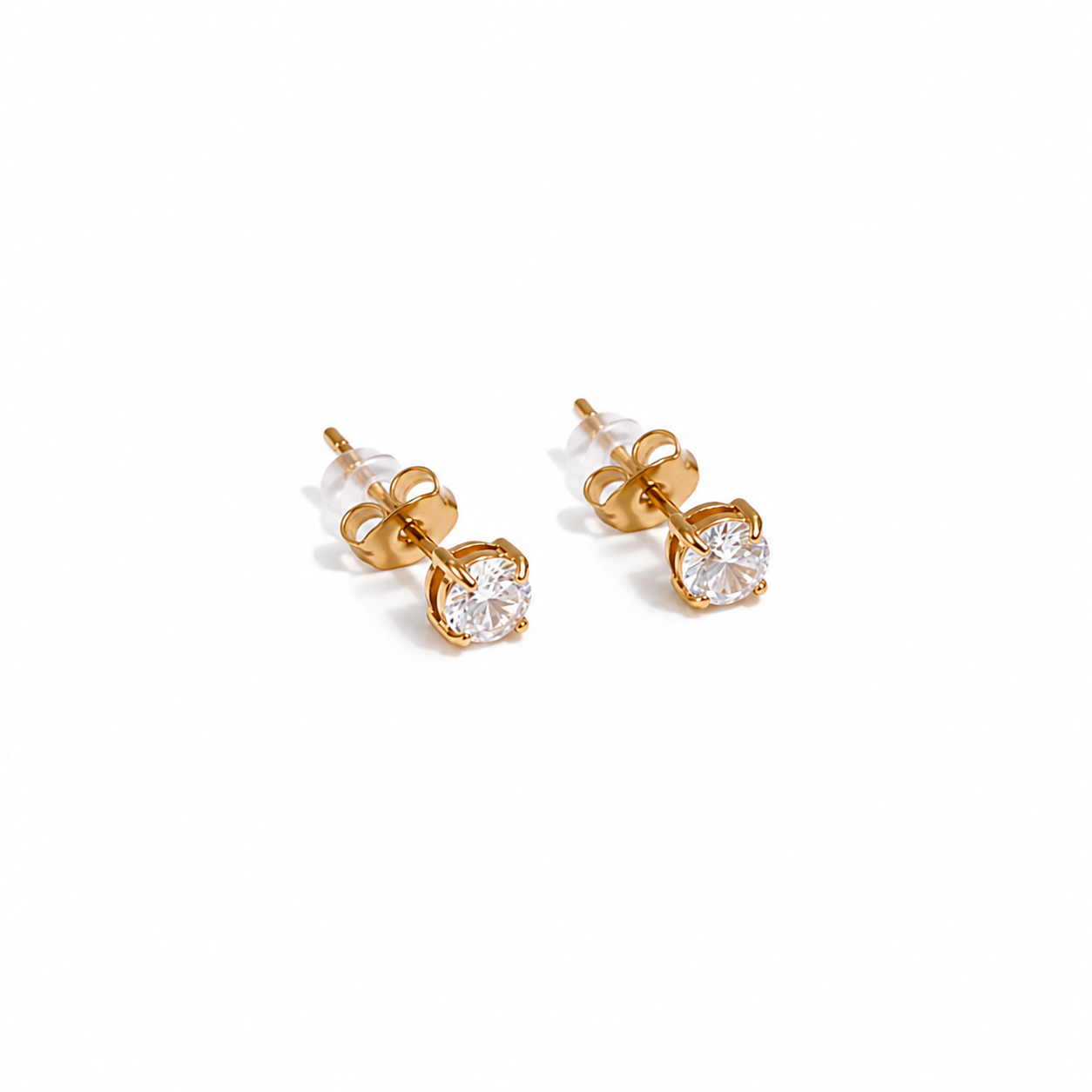 CLASSIC SPARK 6MM STUDS