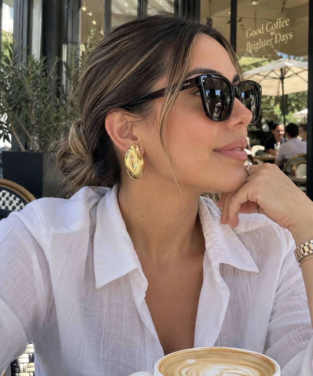 GOLD STATEMENT EARRINGS
